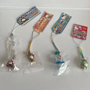 헬로키티 스트랩 4개 세트