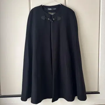 ZARA MANTECO 판초 코트