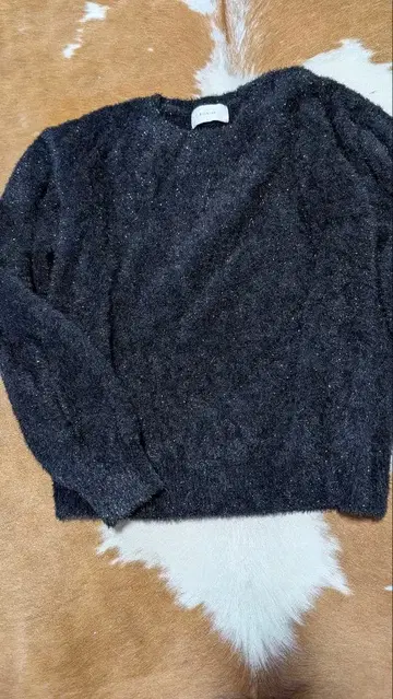 라메 니트 블랙 스웨터