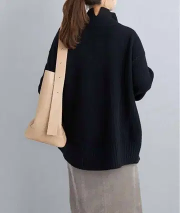 새상품급 SHIPS 쉽스 정가 17만 니트 캐시미어 혼방 블랙