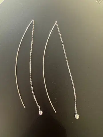 MIZUKI 실버 롱 후프 귀걸이 다이아몬드 포함