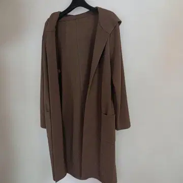 COCON 후드 부착 브라운 롱 코트