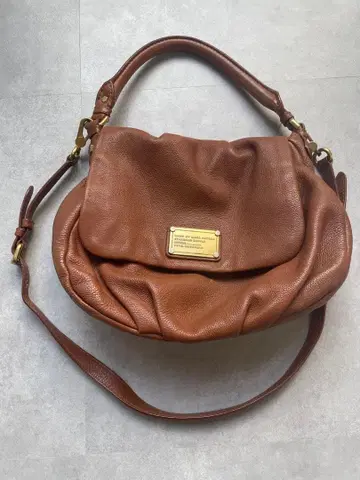 브라운 가죽 숄더백