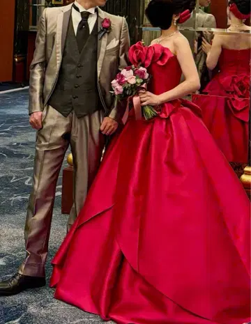 브라운 스트라이프 턱시도 결혼식