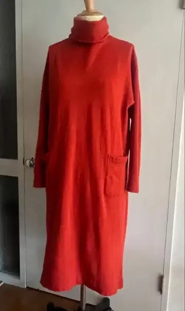 45rmp 터틀넥 빨간색 융모 니트 원피스