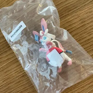 포켓몬 제일복권 F상 길거리 산책 프렌드 니피아