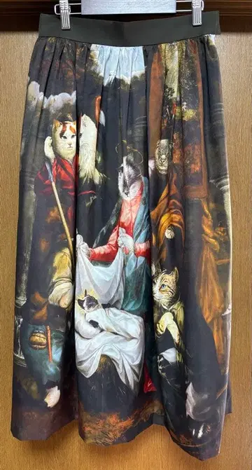 &ellecy 앤드엘씨 네코리리자자스 스커트 고양이 회화 플레어