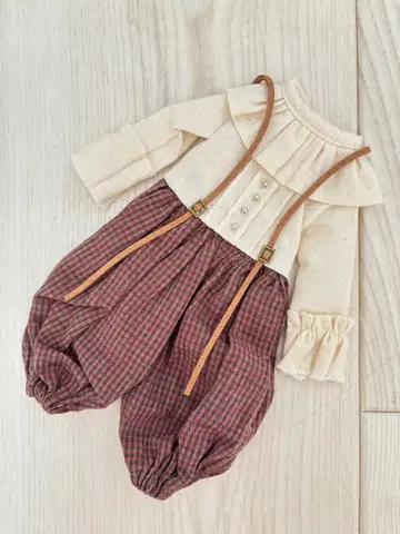 인기 작가 네오 브라이스 아웃핏 아이시돌 옷 갈아입기 의류