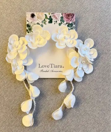 LoveTiara 플라워 이어커프 화이트