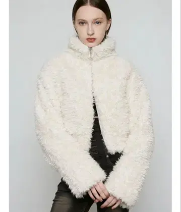 EMODA 보아 자켓 화이트 FREE