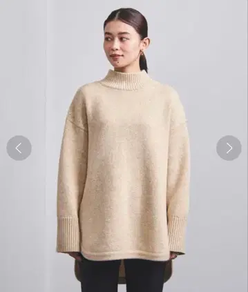 UNITED ARROWS 라운드 헴 하이넥 니트 W