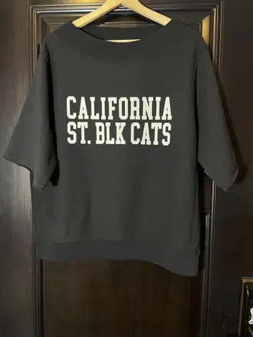 JOURNAL STANDARD relume 오프숄더 맨투맨