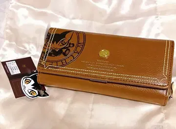 새상품 베베다얀 플랩 장지갑 다얀 코어 스탬프 와치필드 브라운