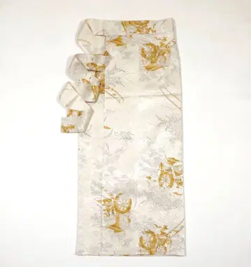 한 점뿐인 고쇼구루마에 총지문 무늬 [슈케니]