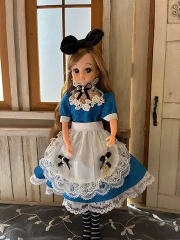 앨리스풍 인형 아웃핏 리카짱