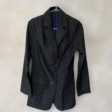 블랙 싱글 버튼 자켓