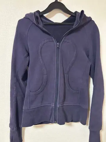 룰루레몬 네이비 후드티 사이즈 2