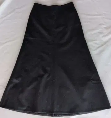 EVERYDAY I LIKE. 플레어 스커트 네이비