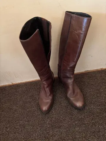 브라운 가죽 롱 부츠 23