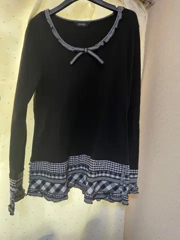 핑크하우스 PINK HOUSE 리본 긴팔 블랙 M 사이즈