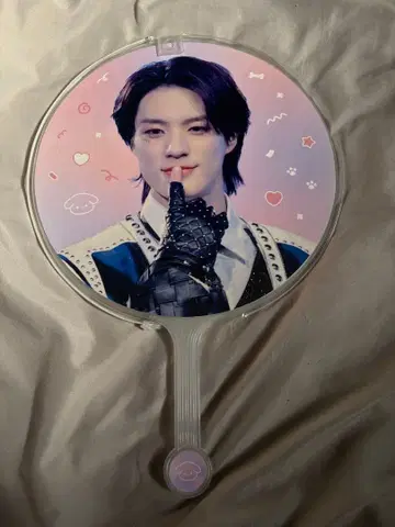 NCTDREAM 제노 부채 슬로건