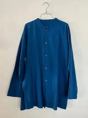 젠 선생님의 일상복 긴팔 스탠드 카라 셔츠