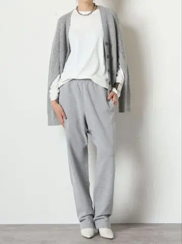 컨디션 최상 마리아 맥마너스 SPLIT SLEEVE COCOON 가디건