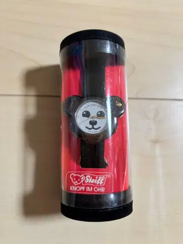 새상품 슈타이프 STEIFF TEDDYS WATCH 아날로그 블랙