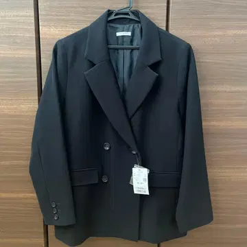 [ 미사용 새상품 ] GLACIER M 사이즈 블레이저 겉옷