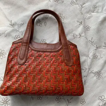 브라운 뜨개질 디자인 핸드백