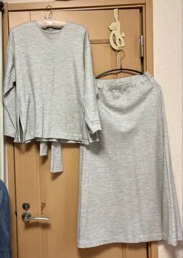 그레이 스커트 셋업 허리 리본 포함