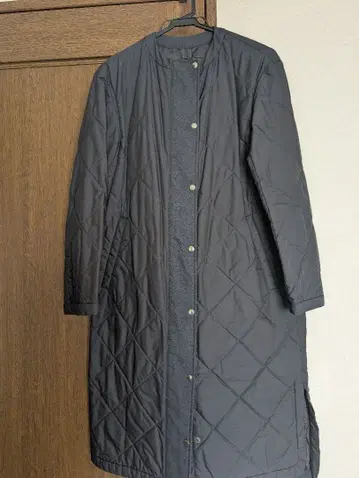 23구 네이비 퀼팅 롱 코트