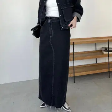 새상품급 카프리슈 마쥬 블랙 데님 맥시 스커트 롱