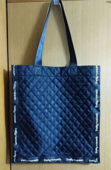 데일리 러셋 퀼팅 토트백