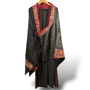 블랙 꽃무늬 겉옷 QutieFrash