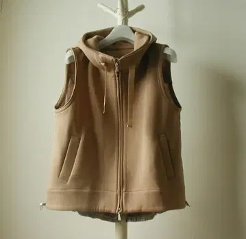 블루 플론스 베이지 후드 부착 베스트 40