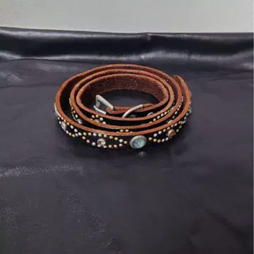 레어 스터드 패턴 HTC 내로우 스터드 벨트 34 텐더 로인