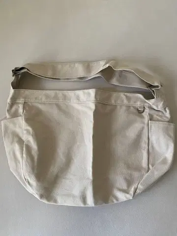 FREAK'S STORE 캔버스 뉴스페이퍼 백