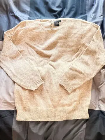 VAN DER STRAETEN 베이지 니트 M