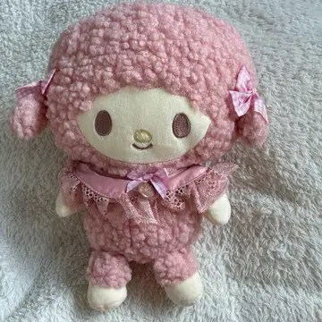 메종 드 플뢰르 산리오 콜라보 피아노