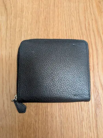 MOYNAT 접이식 지갑 라운드 지퍼 블랙