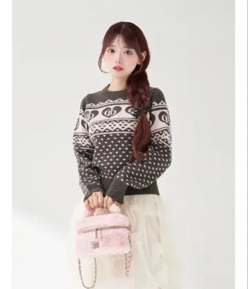 다리치 DD 아가일 니트탑