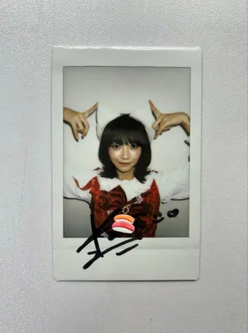 CUTIE STREET 이타쿠라 카나 온라인 특전회 폴라로이드 크리스마스