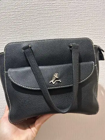 블랙 가죽 토트백