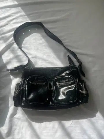 JEANASIS 숄더백 블랙