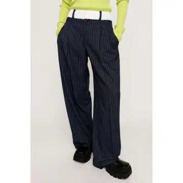 새상품 SLY 2 TUCKS LAYER STRAIGHT 팬츠