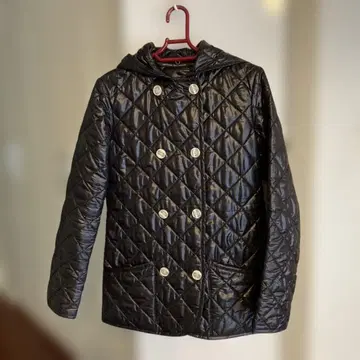 트래디셔널 웨더웨어 블랙 퀼팅 자켓