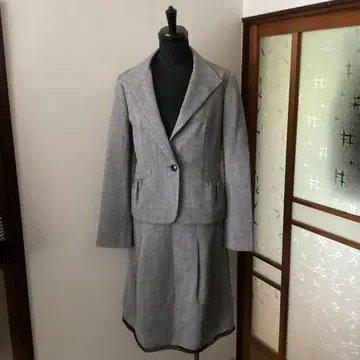 그레이 수트 세트 INDIVI