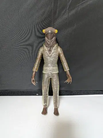 엑스플러스 대괴수 시리즈 울트라 Q 우주 괴인 세미 인간