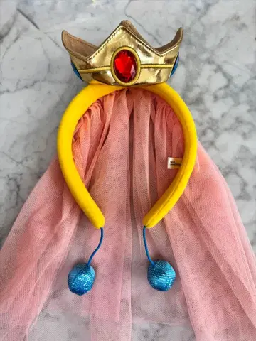 유니버셜, 피치 머리띠